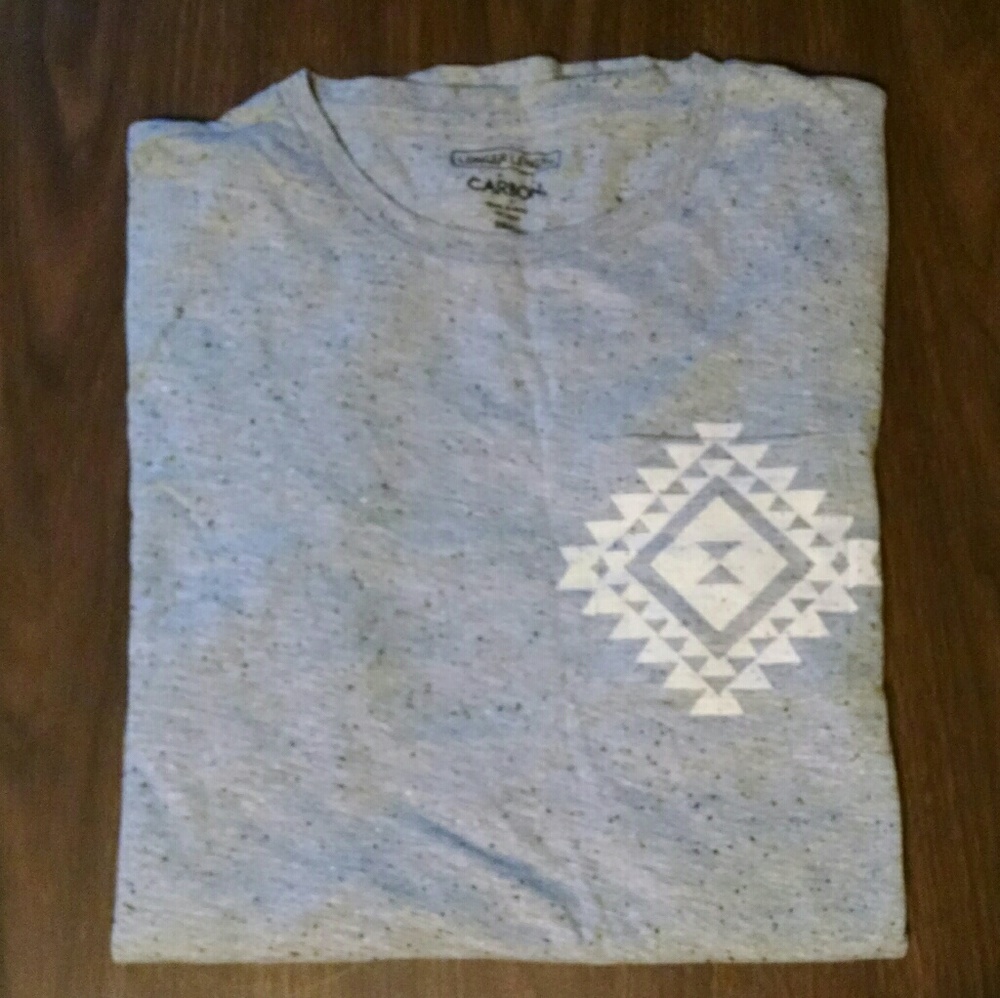 Carbon Graphic Gray Small Longer-Length Shirt NWT